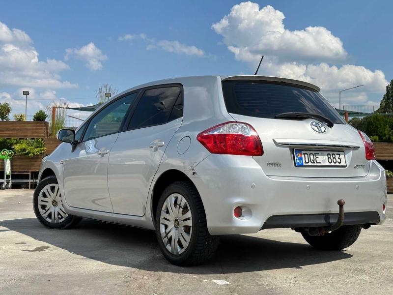 Auris 