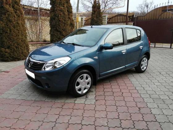 Dacia Sandero 2012