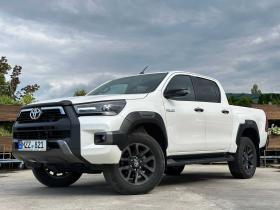 Toyota Hilux 4x4