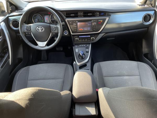Auris 2016