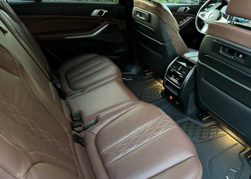 X7 xDrive40i